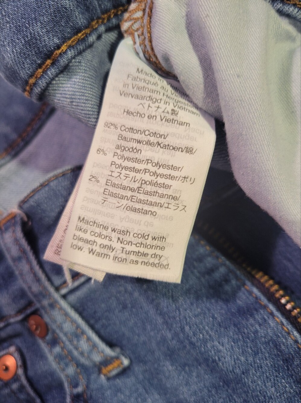 Madewell Cali Demi Boot Jeans in Medium Blue Wash - Picture 5 of 8